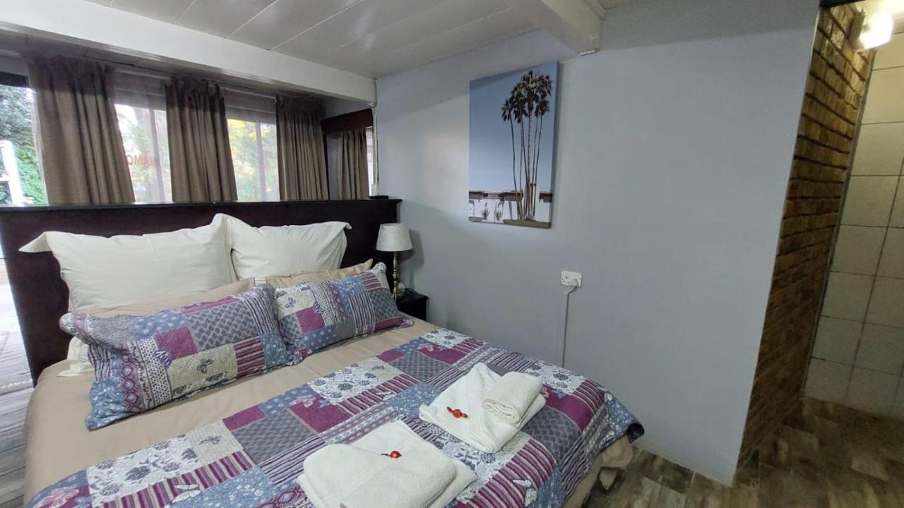 Gemstone Guest House เคลิร์กสดอร์ป ภายนอก รูปภาพ