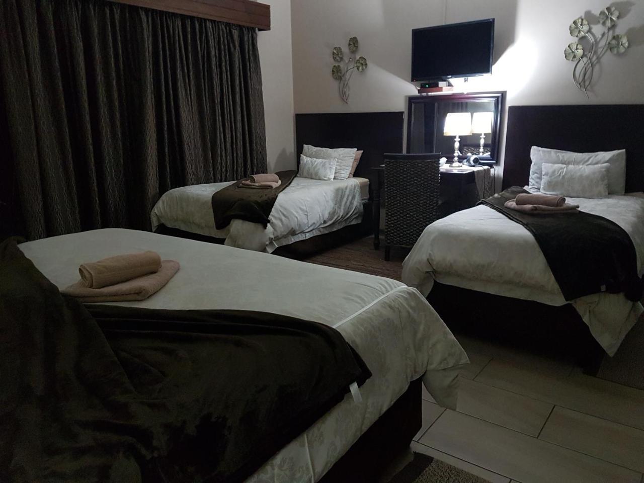 Gemstone Guest House เคลิร์กสดอร์ป ภายนอก รูปภาพ